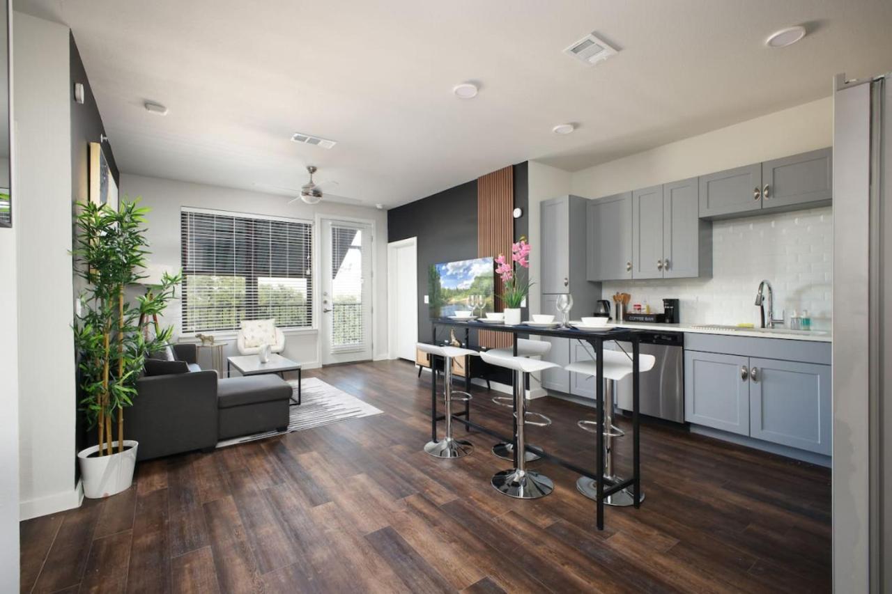 Stylish 2Br March Madness Alamodome Free Parking Appartement San Antonio Buitenkant foto